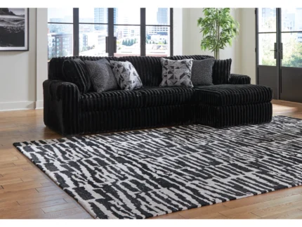 Midnight-Madness 2-Piece Sofa with Chaise